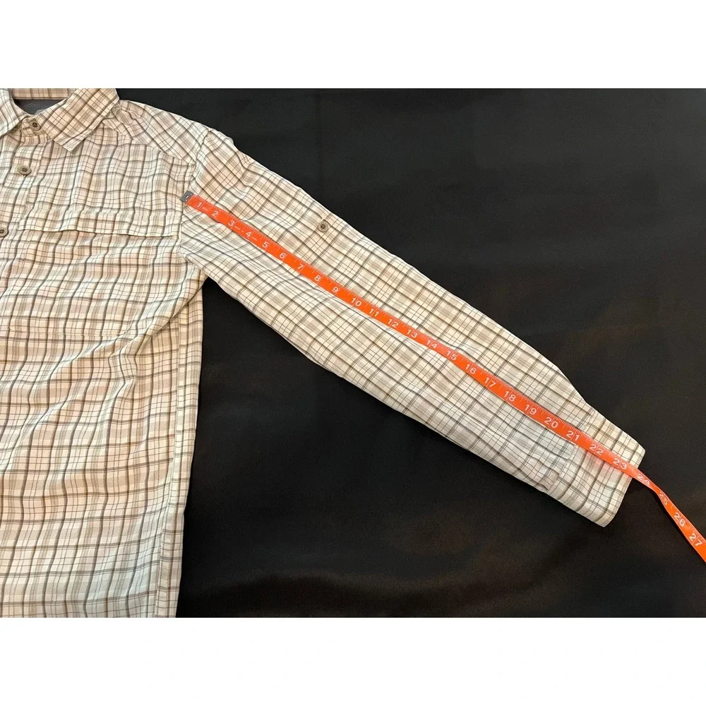 Wrangler Outdoor Series Mens Small Plaid Long Sleeve Button Down Shirt Tan Brown